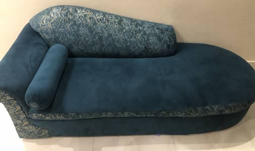 2 Seater Dewan - Rarely Used