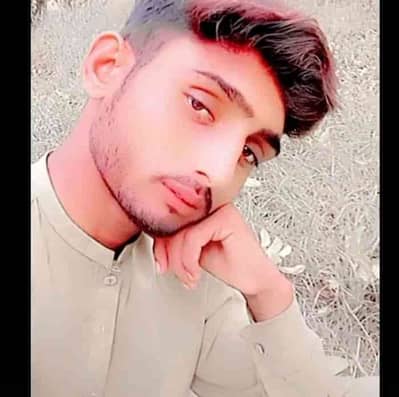 sadaqat saeed