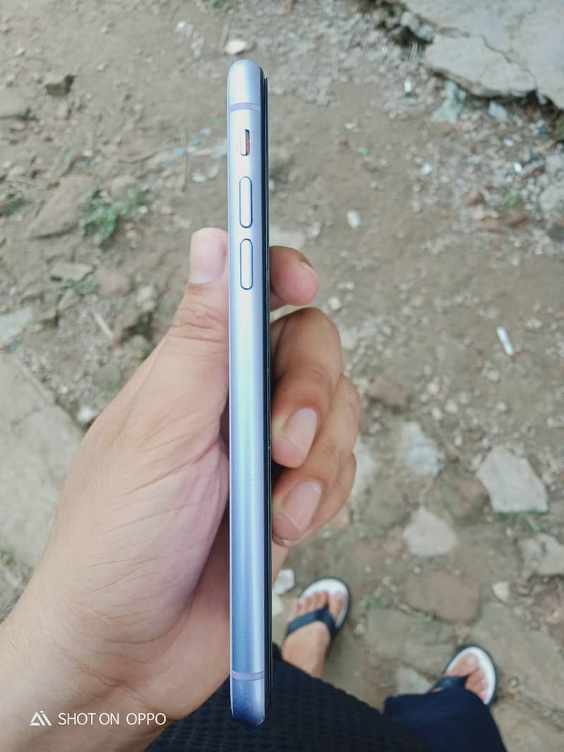 Apple iPhone 11 2
