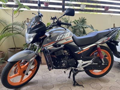 Honda CB150 F urgent sale