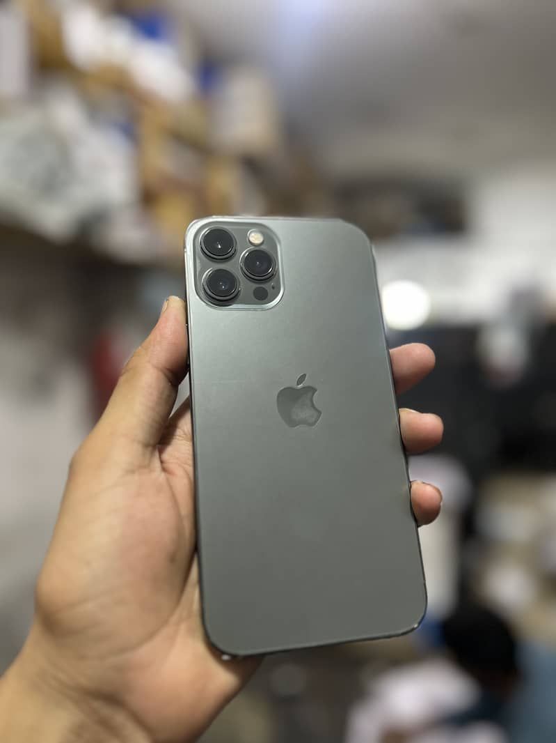 Apple iPhone 12 Pro Max 0