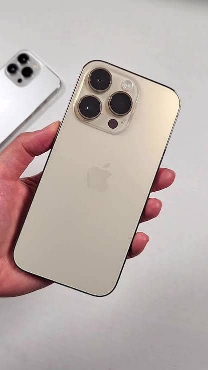 Apple iPhone 14 Pro Max 2