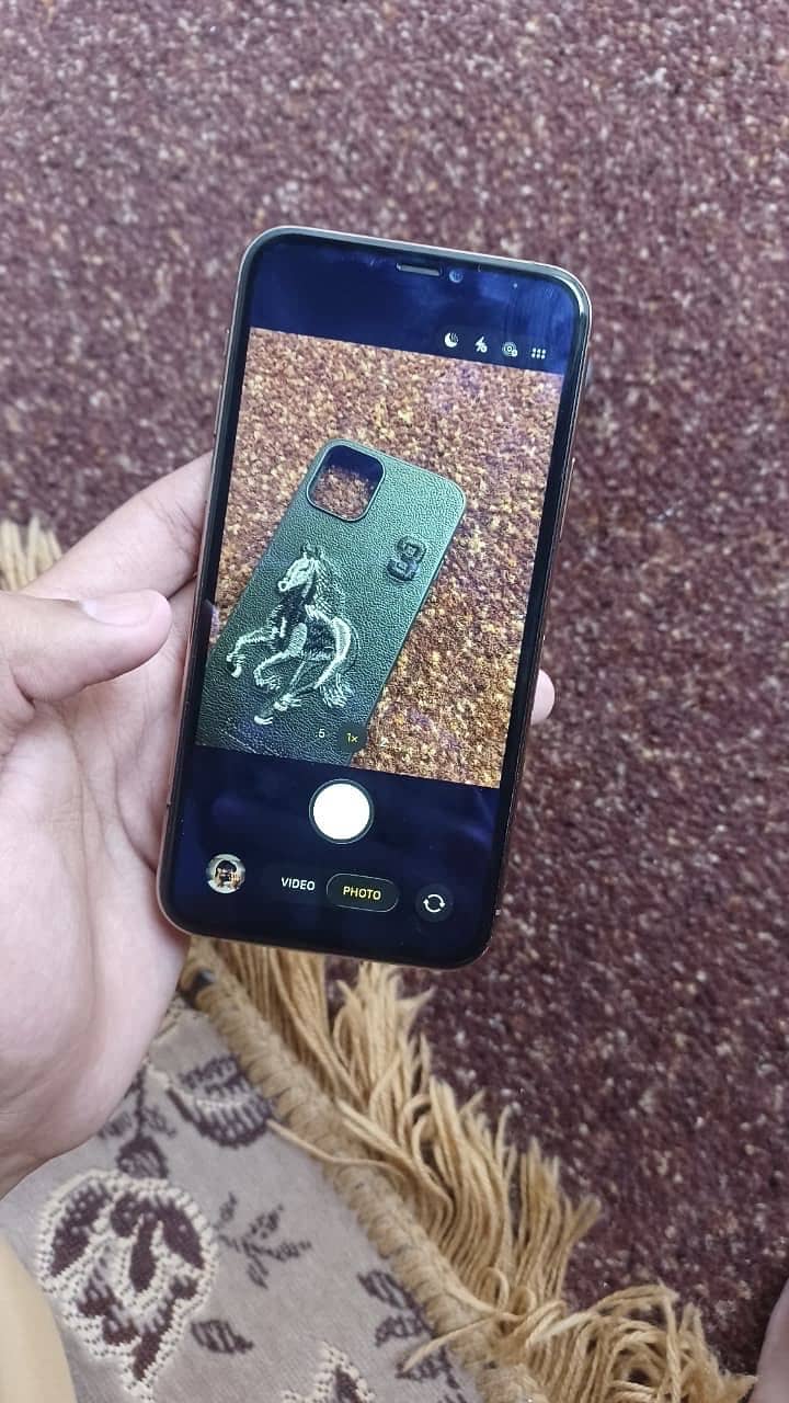 Apple iPhone 11 Pro 2