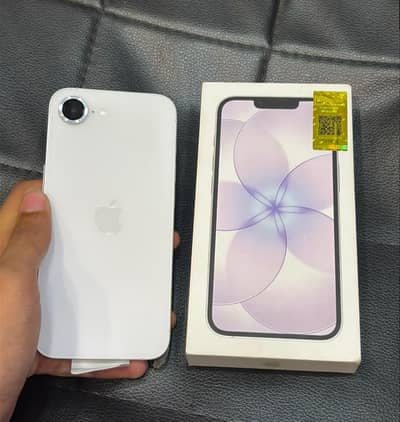 Apple iPhone 17e