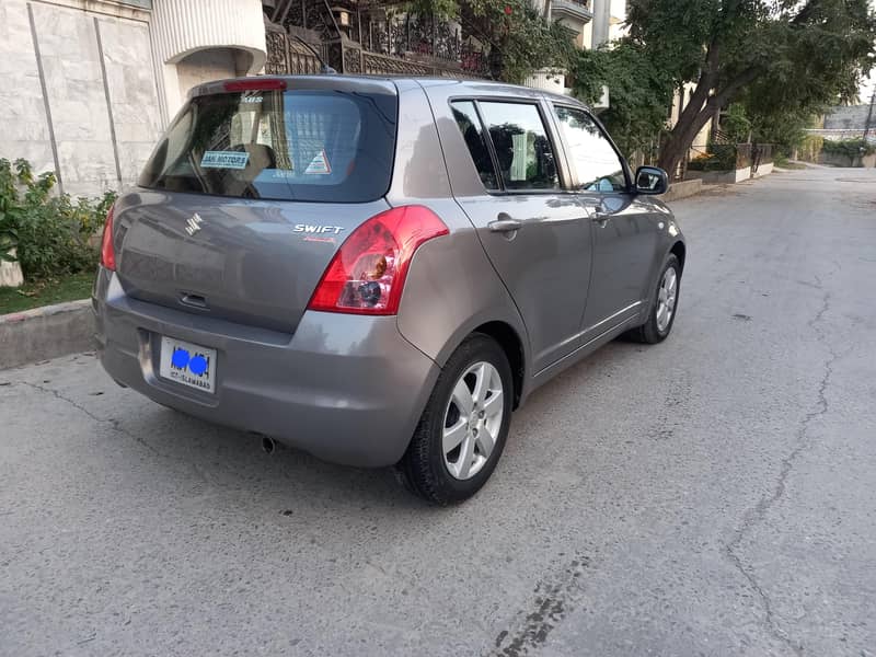 Suzuki Swift 2015 Automatic 8