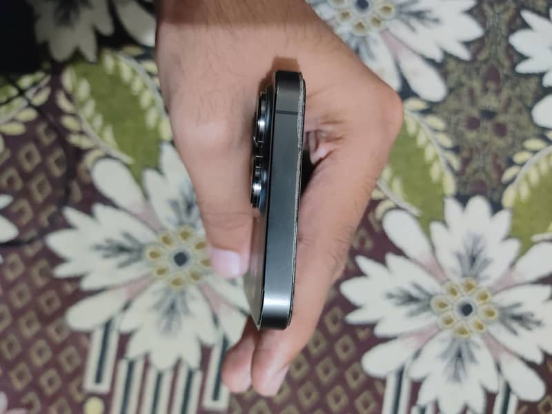 Apple iPhone 13 Pro 7