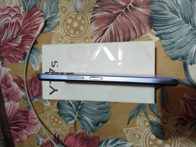 Vivo Y17s