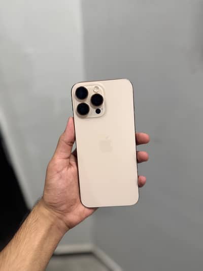 Iphone 16 pro max (Factory Unlock)