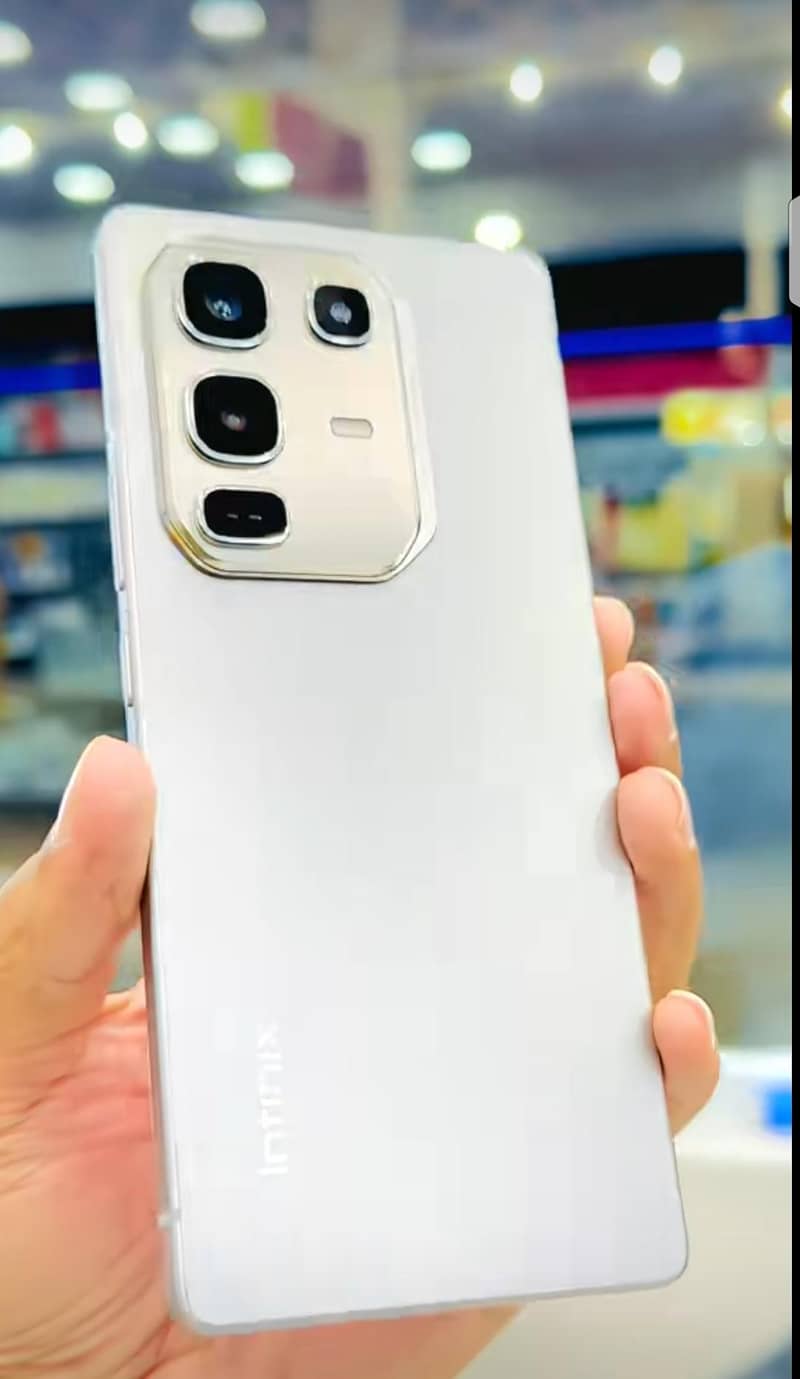 Infinix Note 50 Pro 4