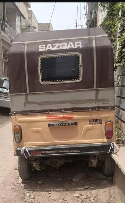 Sazgar auto rickshaw