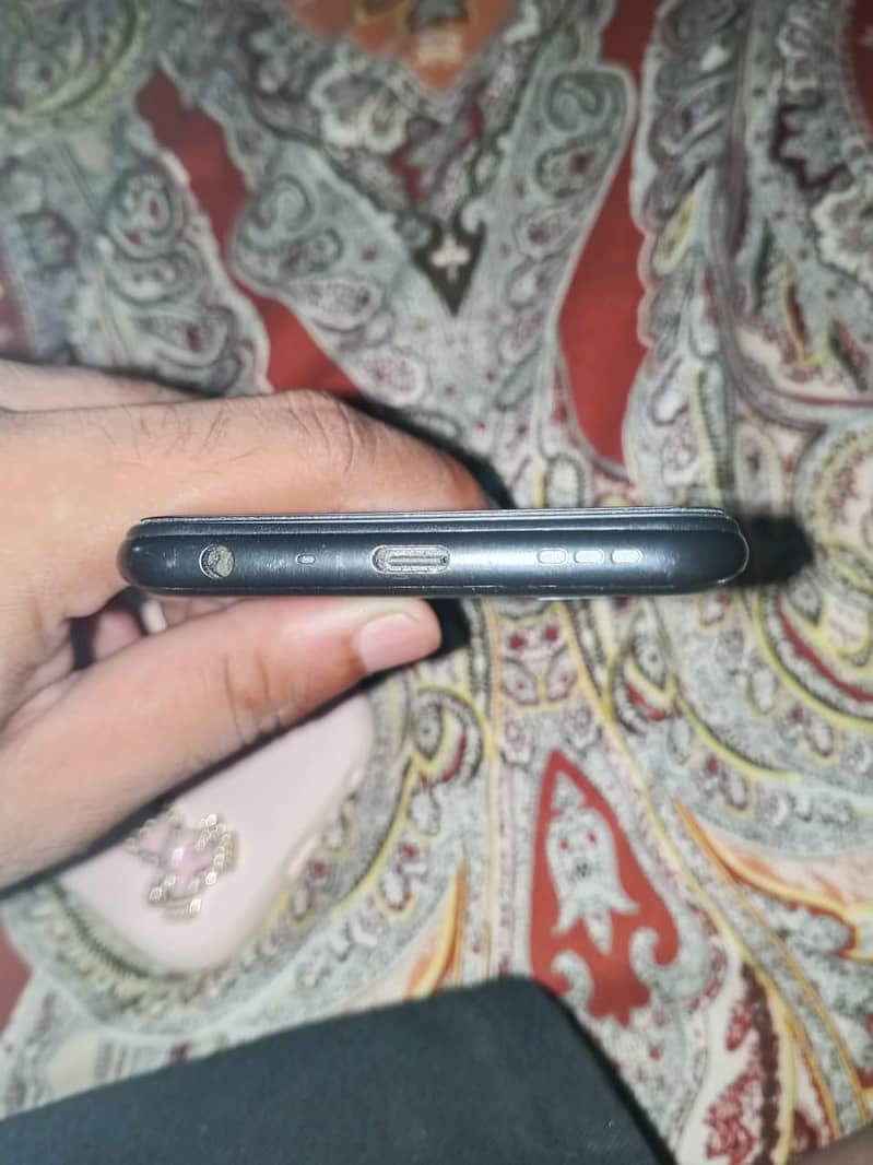 OPPO A76 3