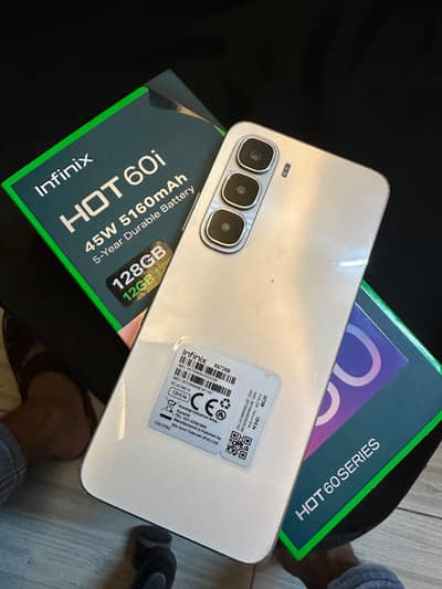 Infinix hot 60i 6/128 box charger