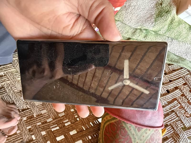 Samsung Mobile Note 10 Plus 7