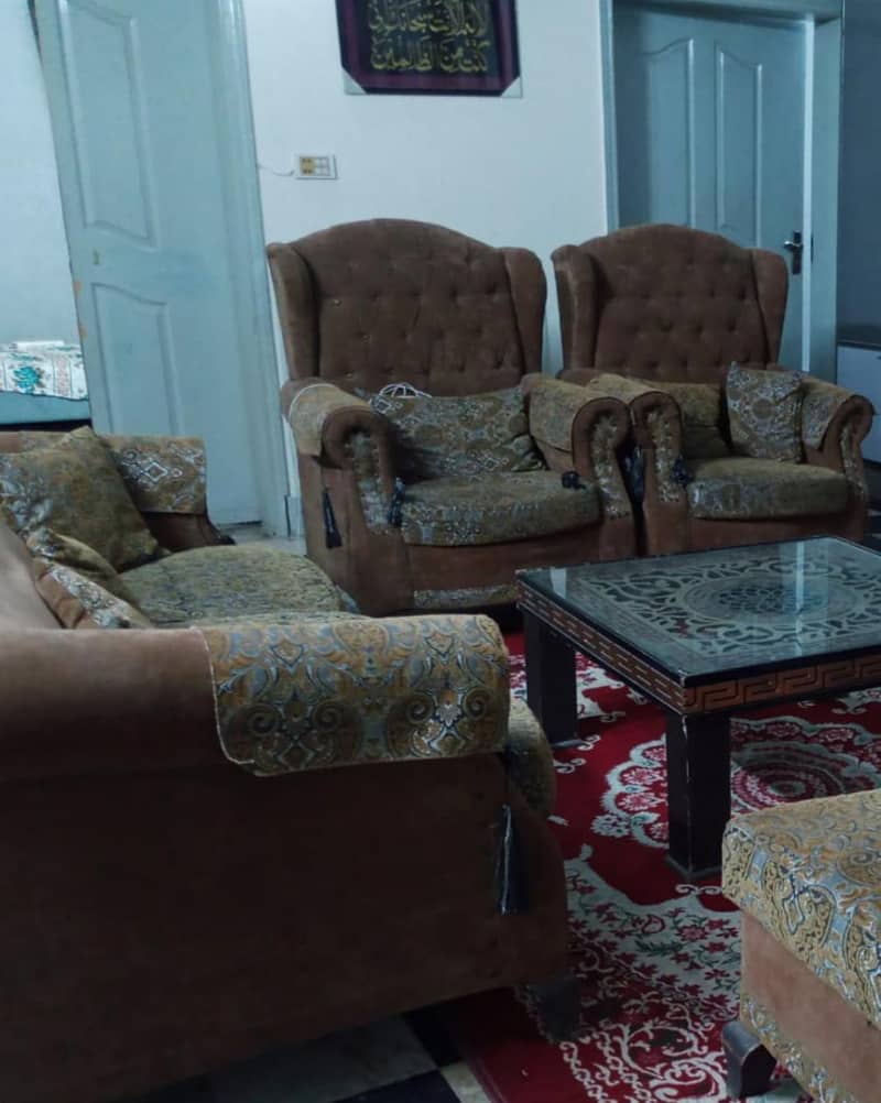 7 seater sofa 0