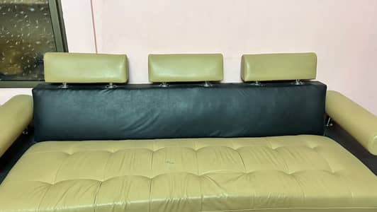 Sofa set