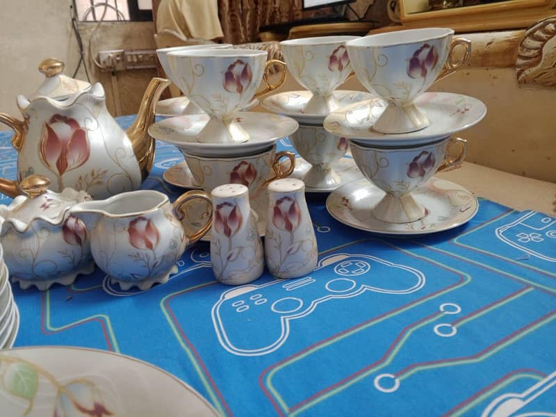 dinner set 0