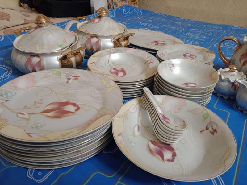 dinner set 3
