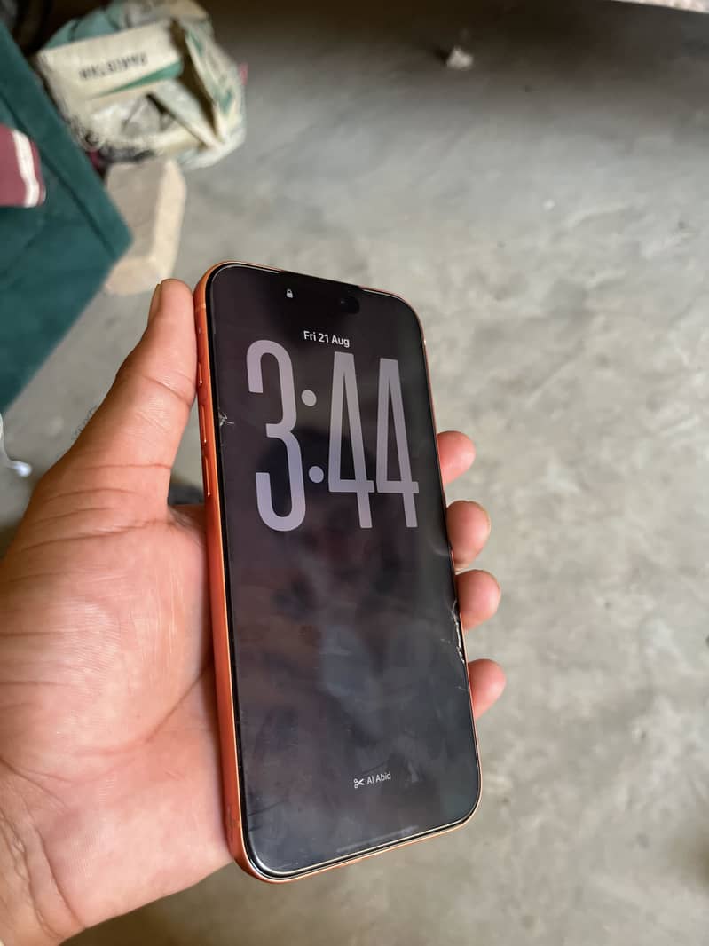 Apple iPhone 17 Pro Max 1
