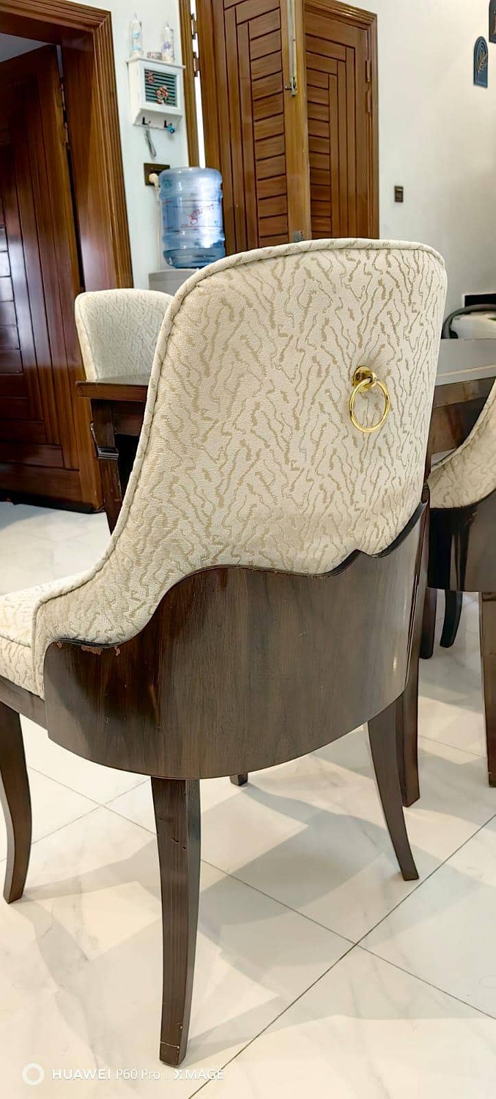 new condition dining 1