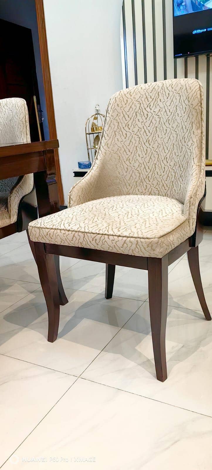 new condition dining 2