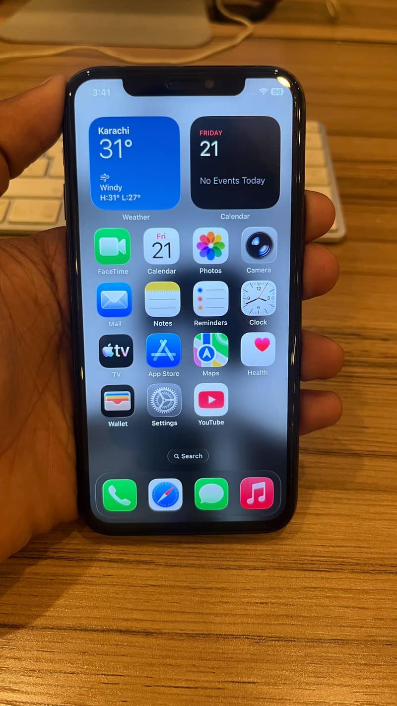 Apple iPhone 11 Pro 5