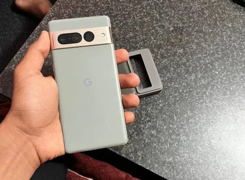 Google Pixel 7 Pro 2