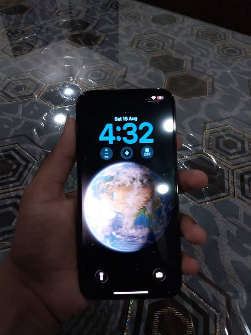 Apple iPhone 13 Pro Max 3