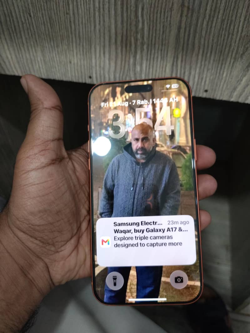 Apple iPhone 17 Pro Max 1