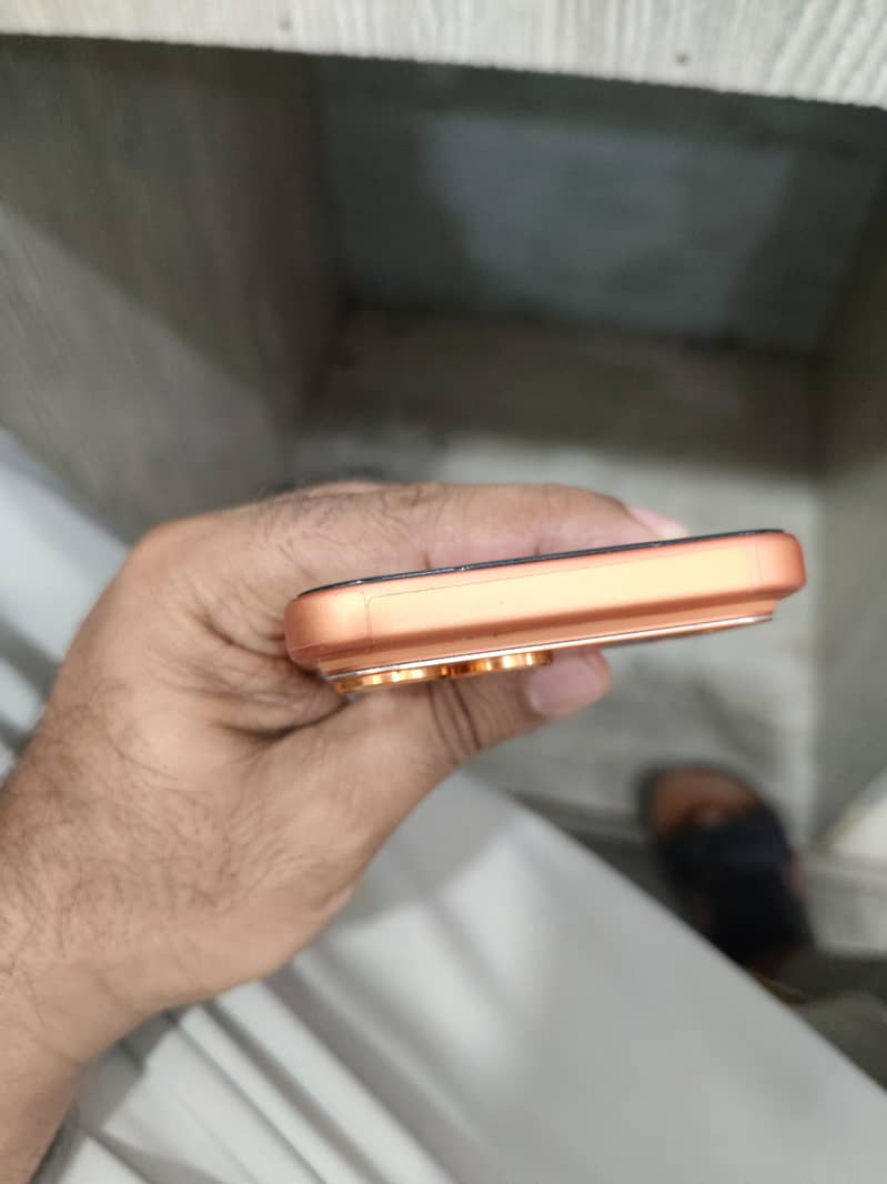 Apple iPhone 17 Pro Max 5