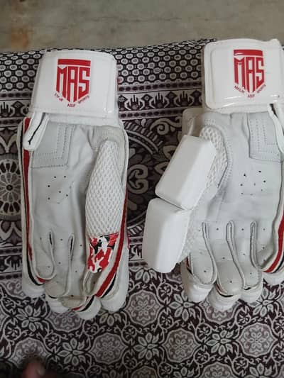 batting gloves