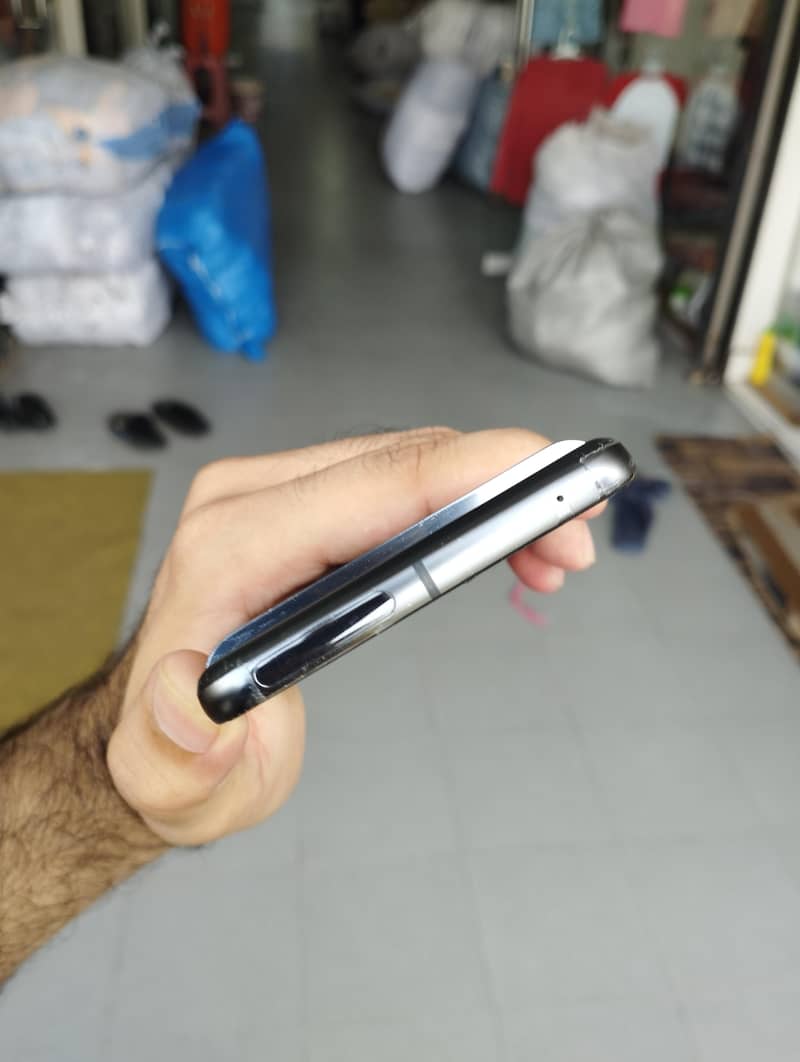 Google Pixel 8 Pro 4
