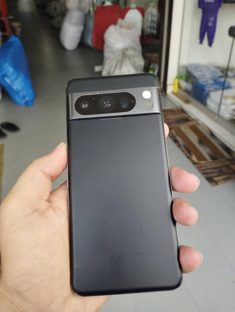 Google Pixel 8 Pro 7
