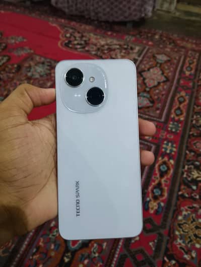 Tecno Spark Go 1
