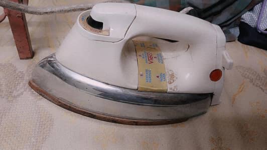 iron with excellent working condition for sale