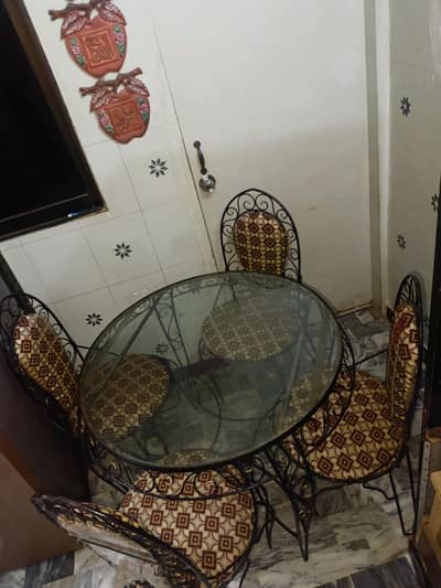 4 seater dining table iron heavy weight saving space