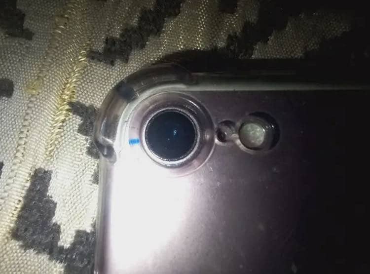 Apple iPhone 7 2