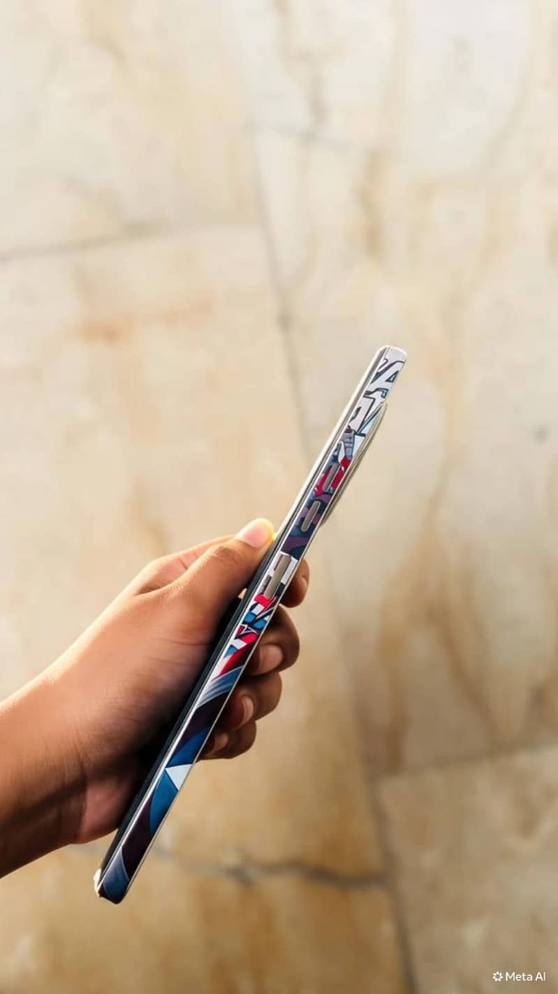 Tecno CAMON 30 0