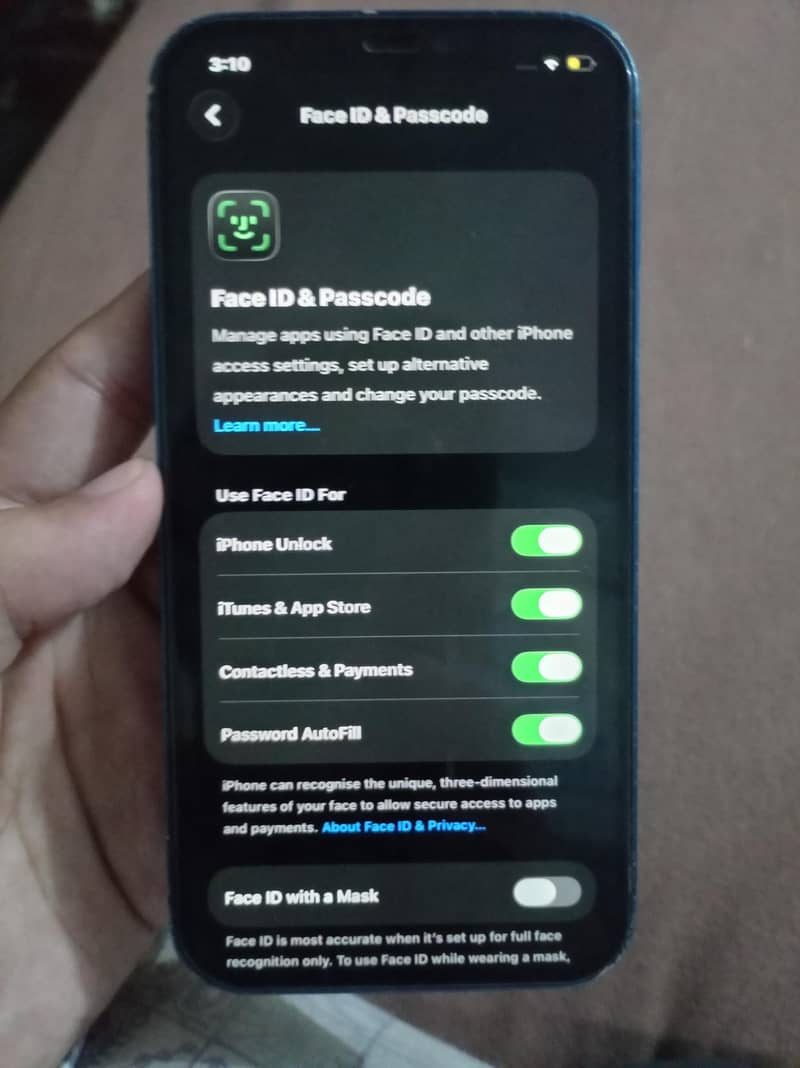 Apple iPhone 12 8