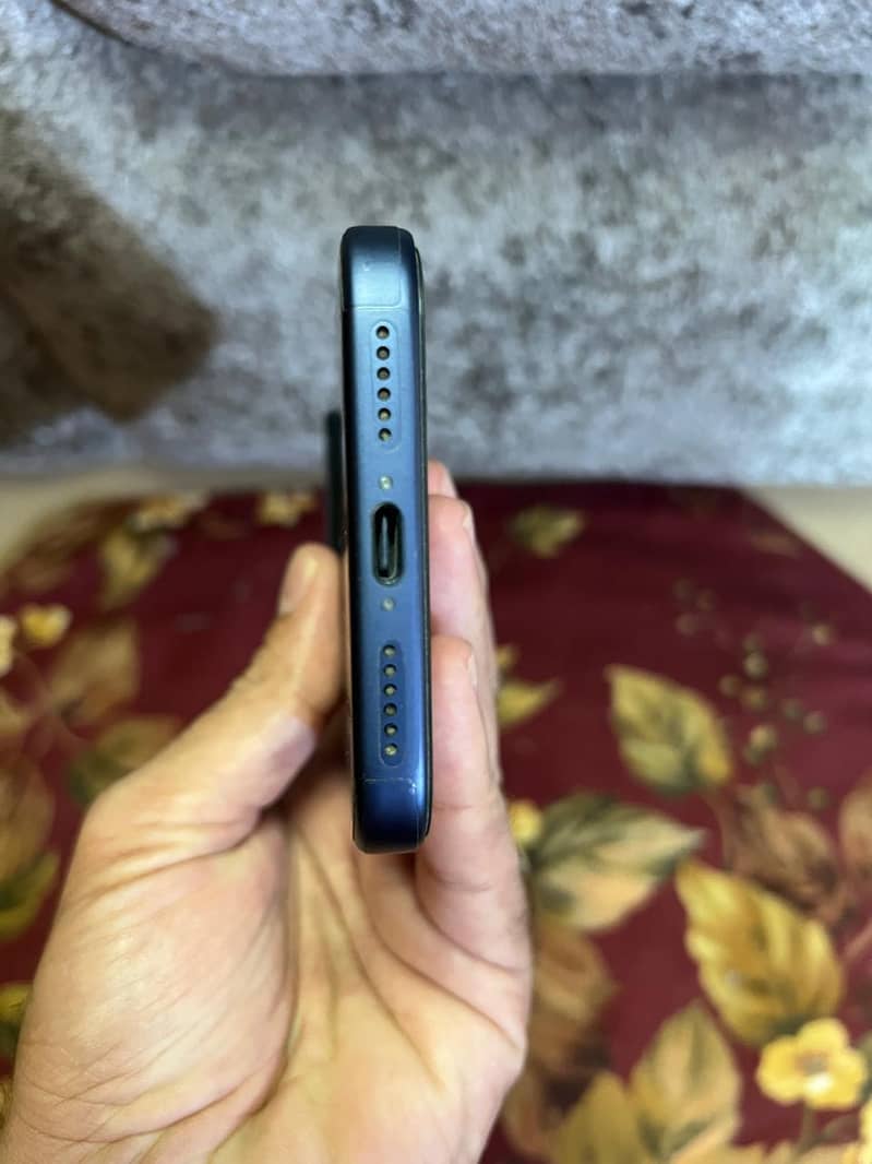 Apple iPhone 17 Pro Max 6