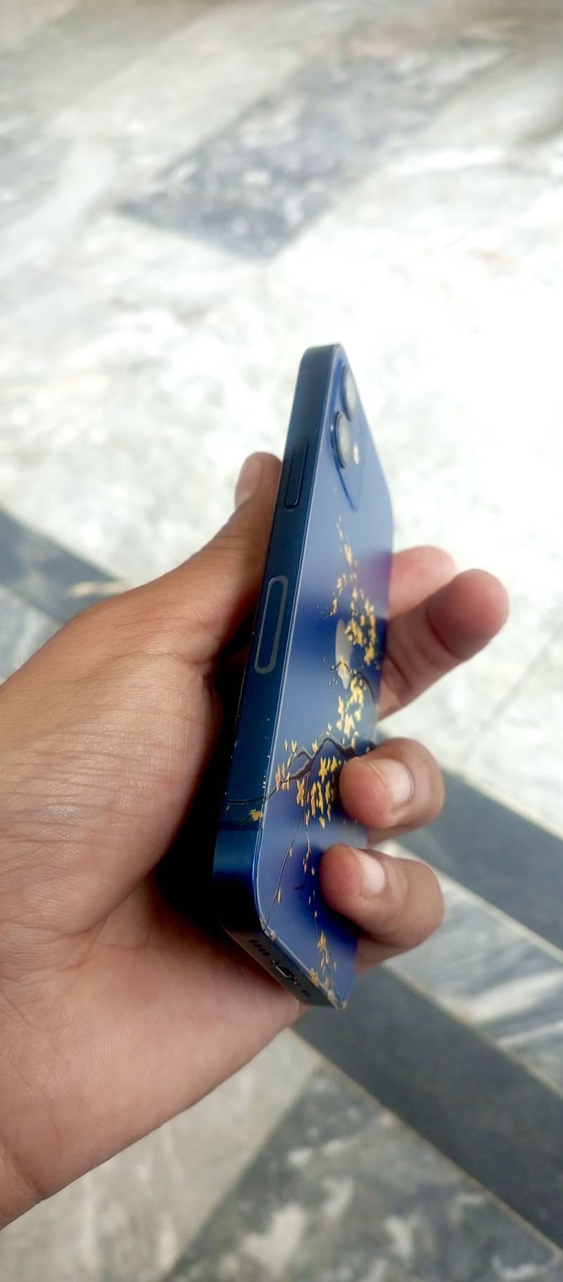 Apple iPhone 12 mini 6