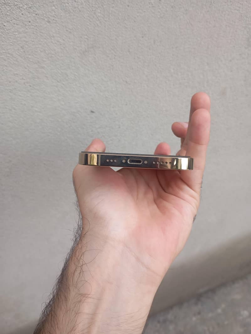 Apple iPhone 13 Pro 5