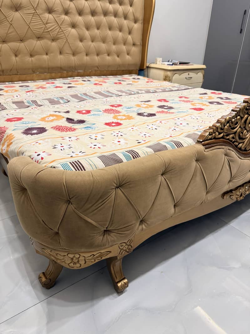 Modren style bed 1