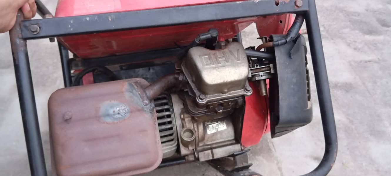 Generator 1Kv 2