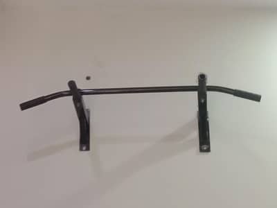 Pull-up Bar just like new