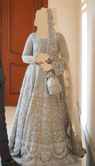 Bridal dress