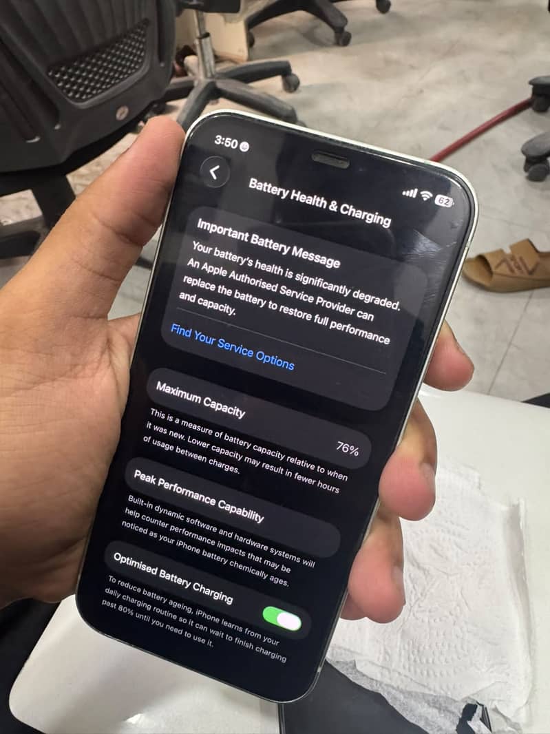 Apple iPhone 12 3