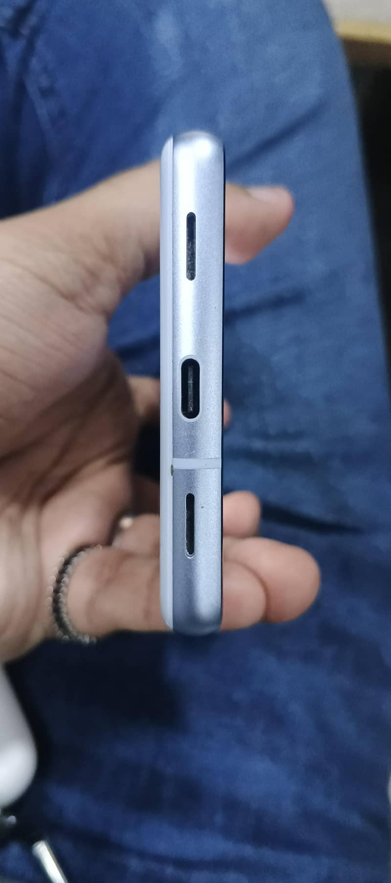 Google Pixel 7a 5
