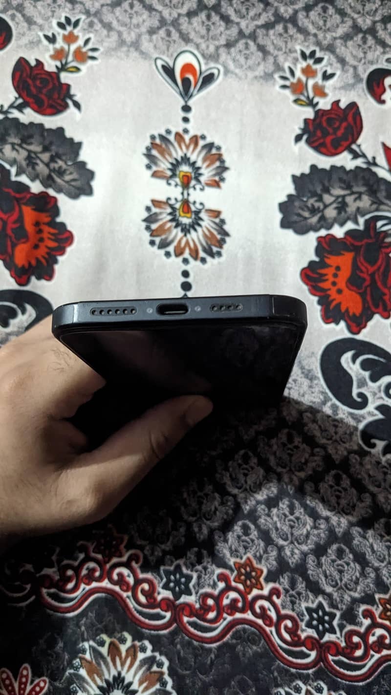 iphone 15 plus jv 4