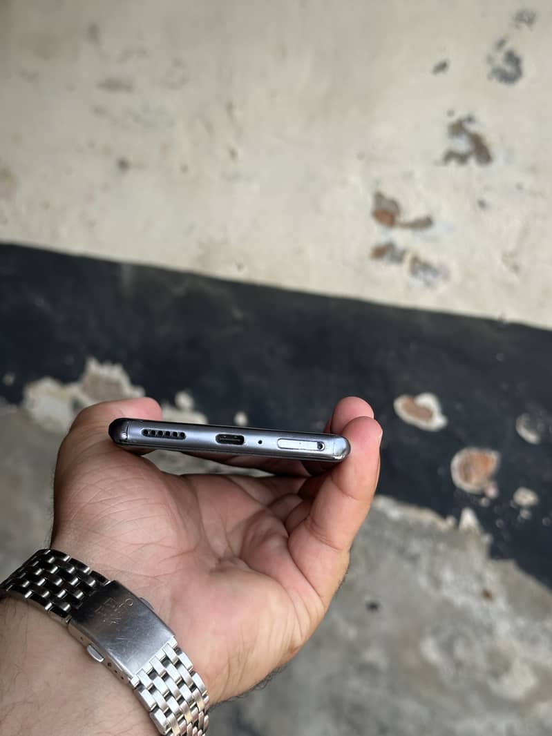 Tecno Spark 20 Pro Plus 2
