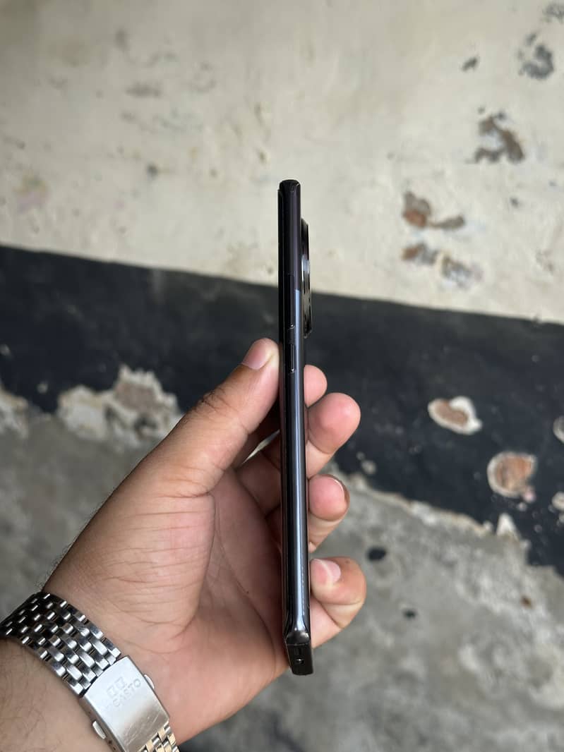 Tecno Spark 20 Pro Plus 4